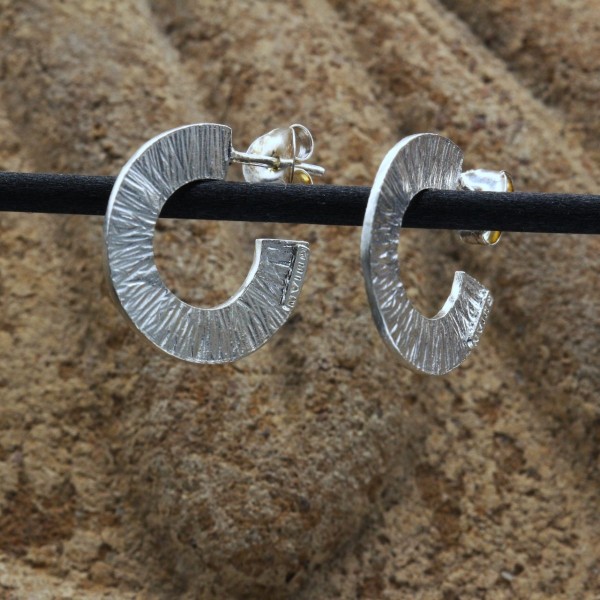 Small earrings Martelè