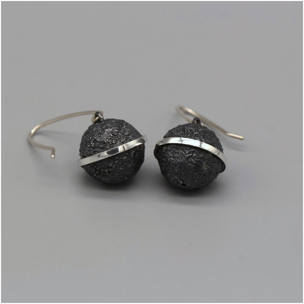 Pendientes Lava bola