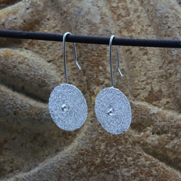Round earrings Pol Lava