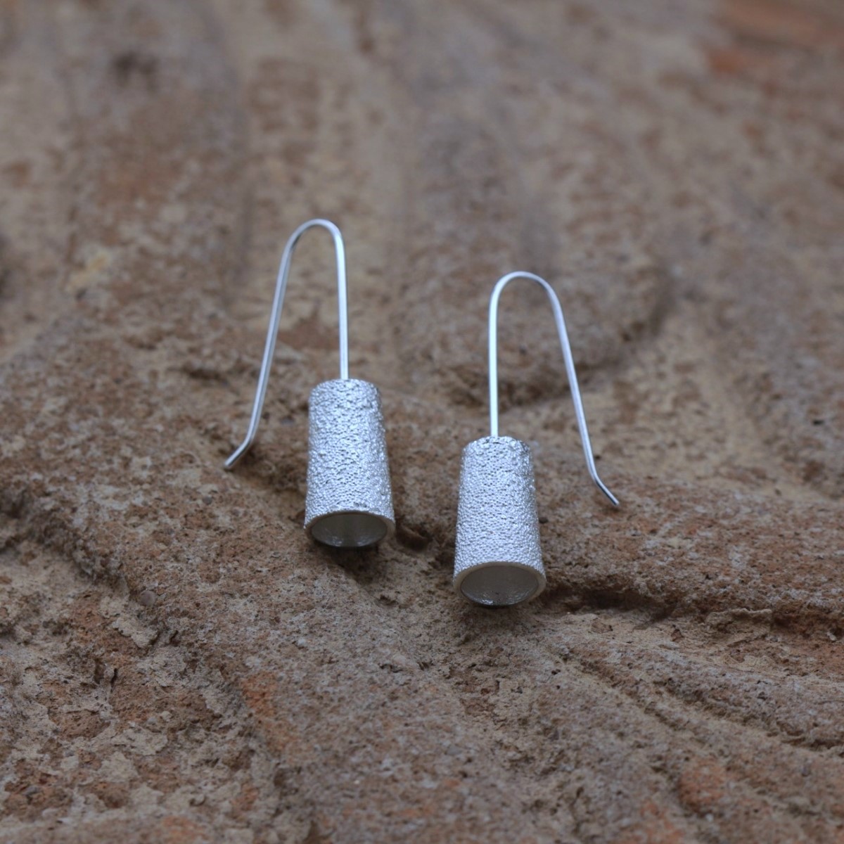 Pendientes Lava cono