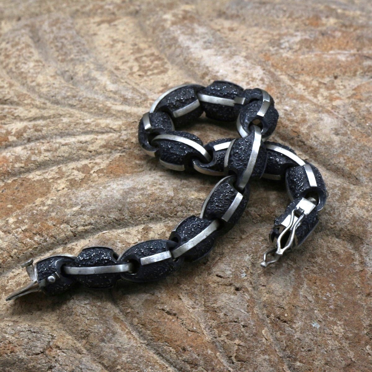 Articulated Lava Bracelet