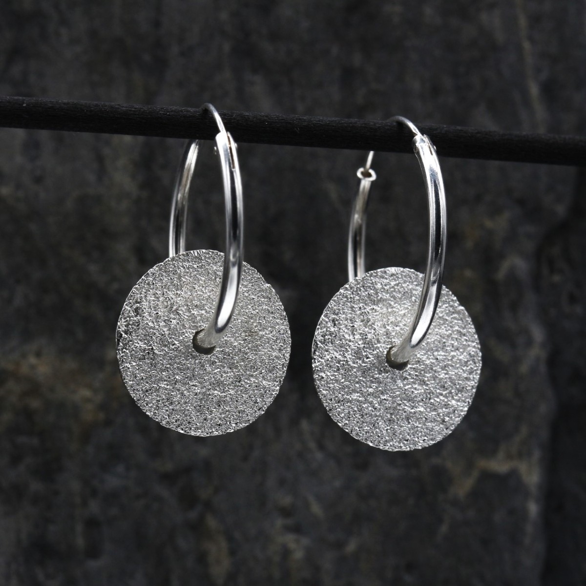 Lava Pol hoop earrings