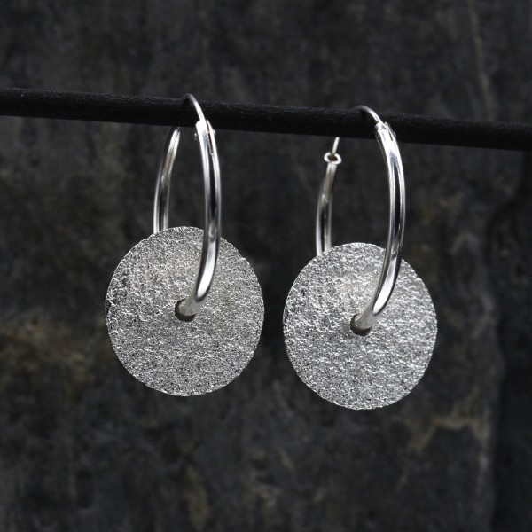 Lava Pol hoop earrings